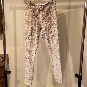 Zyia White/Gold leggings